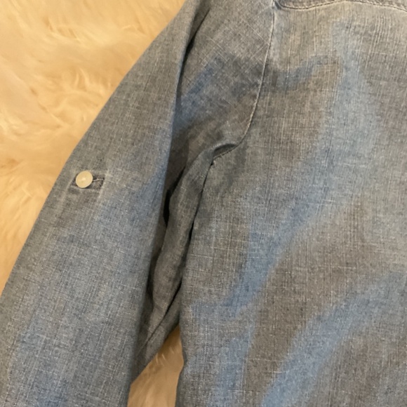 J Crew Factory Size XS Jean Shirt - Picture 5 of 6